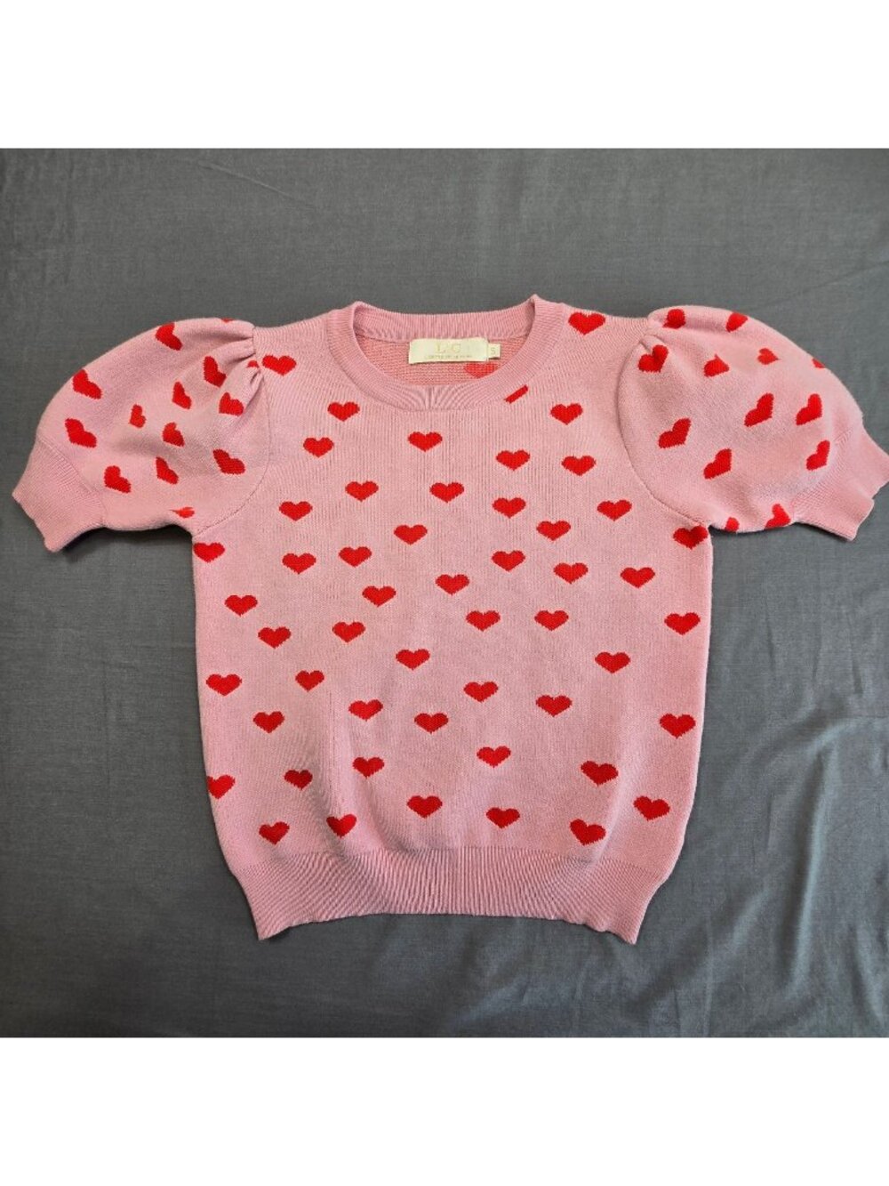 LC Lizette Collection Small Pink Heart Puff Sleeve Sweater Romantic Valentines